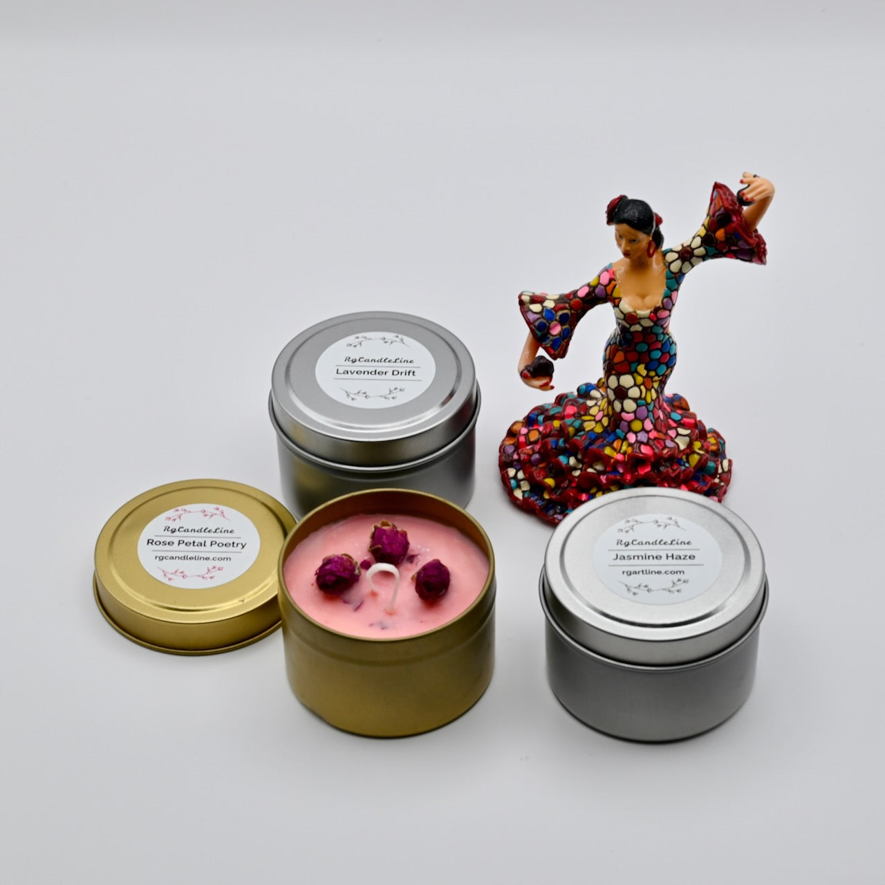 BloomTin Set of 2 - Floral soy candles in two unique scents.